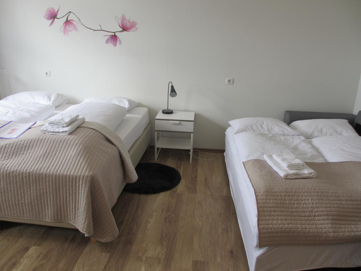 Garthabaer Route 1 Guesthouse חדר תמונה